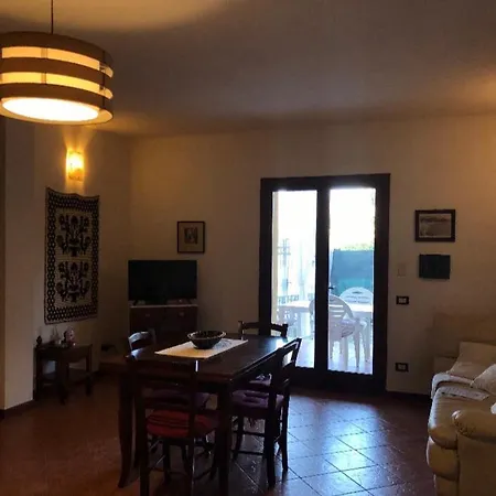 Stunning In Beautiful Private Villa, 150 Mt From The Beach, Gated 5 Mt From The Sea 公寓 *