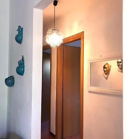 Stunning In Beautiful Private Villa, 150 Mt From The Beach, Gated 5 Mt From The Sea Apartment Solanas (Cagliari)