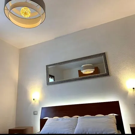 Stunning In Beautiful Private Villa, 150 Mt From The Beach, Gated 5 Mt From The Sea * Solanas (Cagliari)