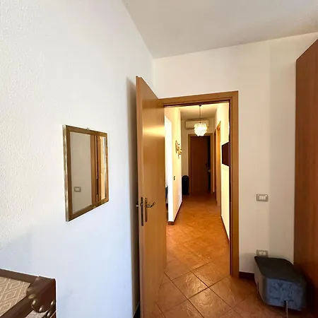 Stunning In Beautiful Private Villa, 150 Mt From The Beach, Gated 5 Mt From The Sea * Solanas (Cagliari)
